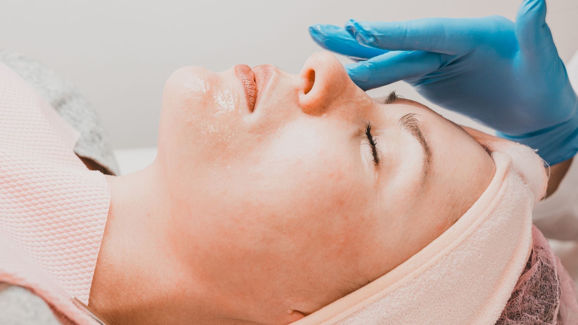 Comment venir à bout de ses pores dilatés - lofficinedumonde.fr