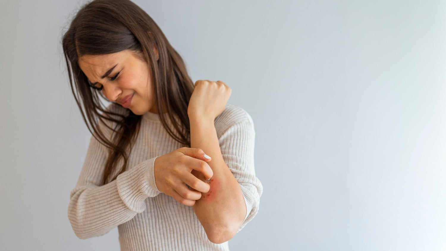 La Nigelle, le Maca et l’Ashwagandha : alliées naturelles contre le psoriasis - lofficinedumonde.fr